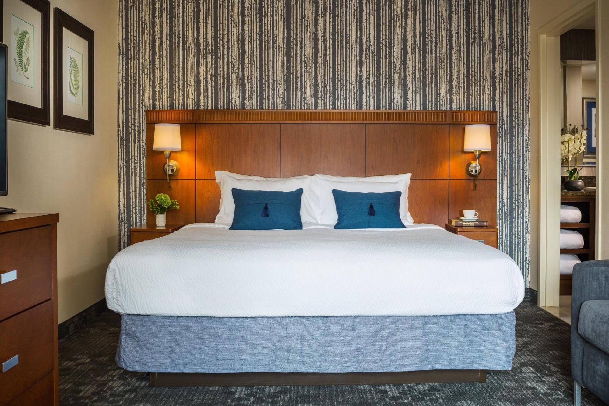 คอร์ทยาร์ด เบอร์ลิงตัน ฮาร์เบอร์ Hotel ภายนอก รูปภาพ