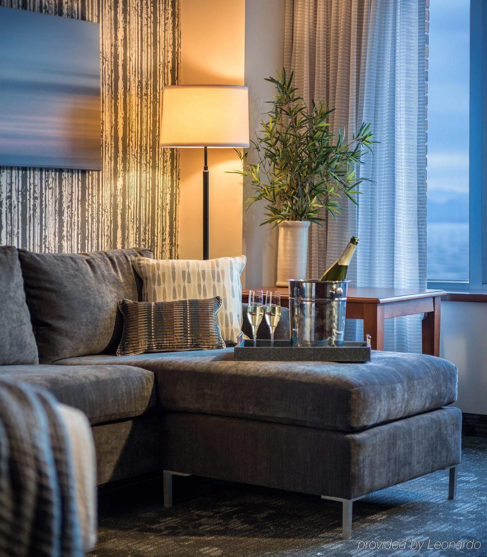 คอร์ทยาร์ด เบอร์ลิงตัน ฮาร์เบอร์ Hotel ภายนอก รูปภาพ