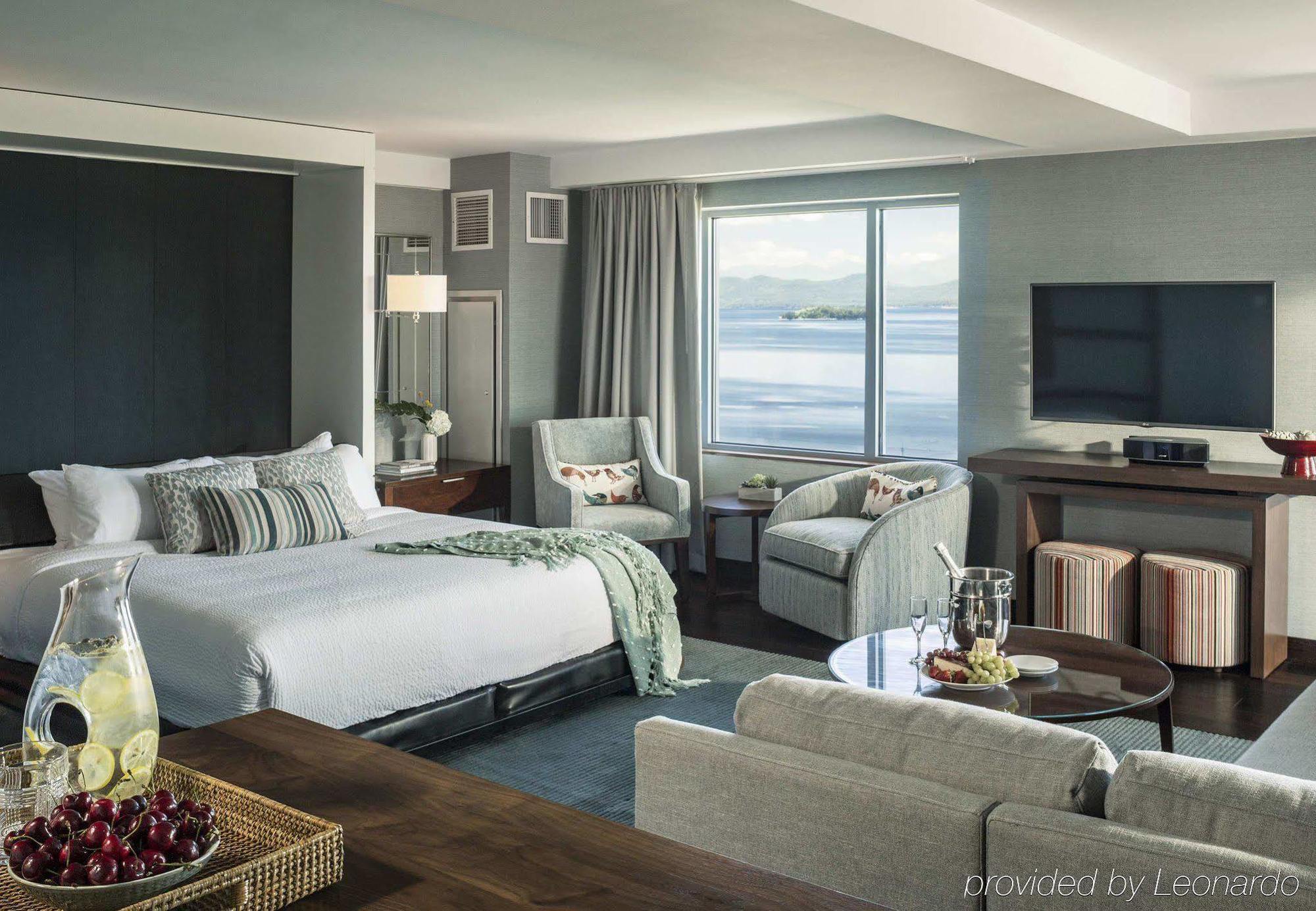 คอร์ทยาร์ด เบอร์ลิงตัน ฮาร์เบอร์ Hotel ภายนอก รูปภาพ